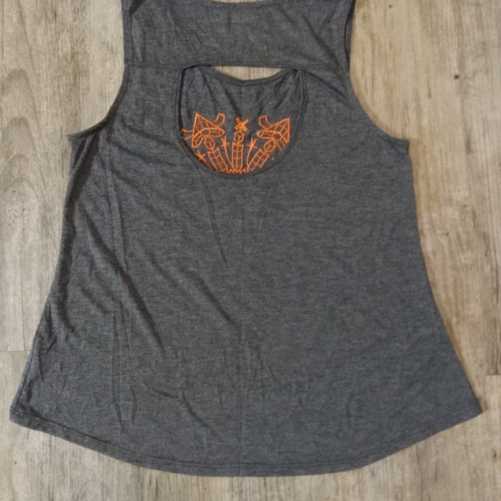 Tanktop - Picture 3 of 3